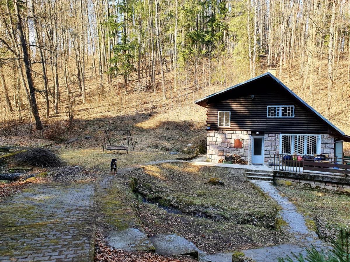 Horska Chata V Srdci Kremnickych Hor Banská Bystrica Dış mekan fotoğraf