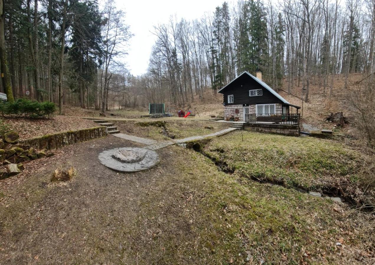 Horska Chata V Srdci Kremnickych Hor Banská Bystrica Dış mekan fotoğraf