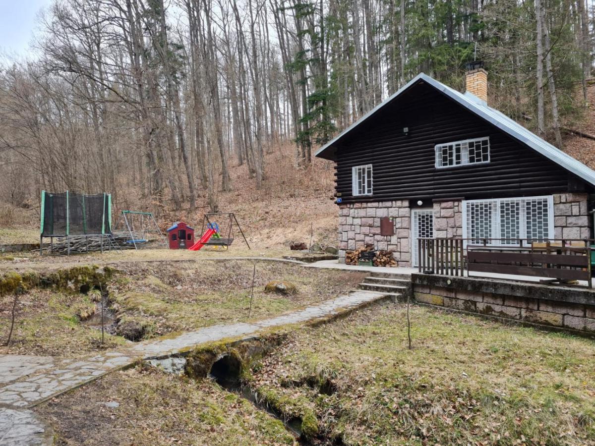 Horska Chata V Srdci Kremnickych Hor Banská Bystrica Dış mekan fotoğraf